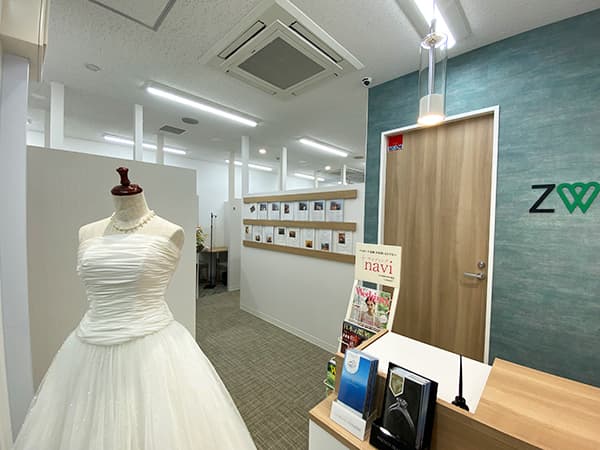 ツヴァイ姫路店